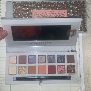 Anastasia Beverly Hills Carli Bybel Palette BNIB